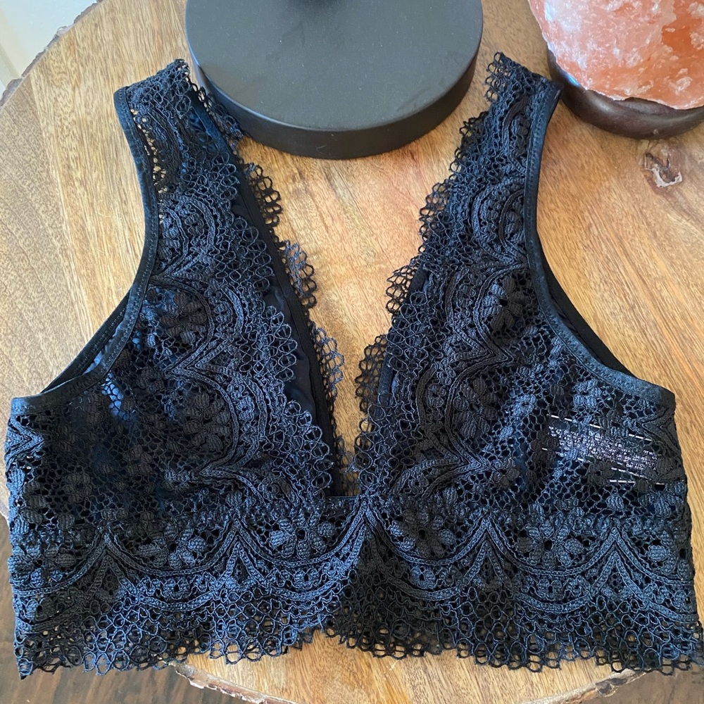 Bra - Picture 2 of 8